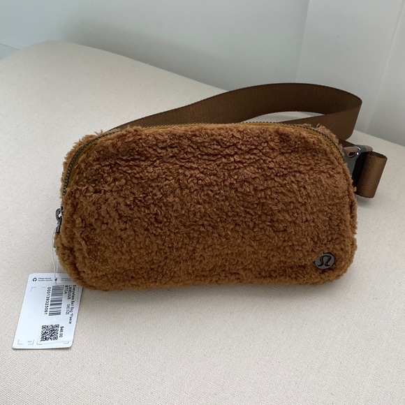 lululemon athletica Belt Bags